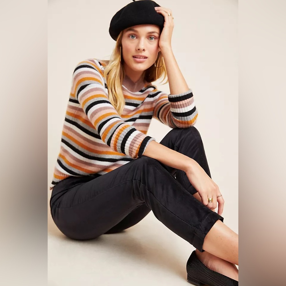 Anthropologie The Essential Slim Black Velvet‎ Trousers Pants.